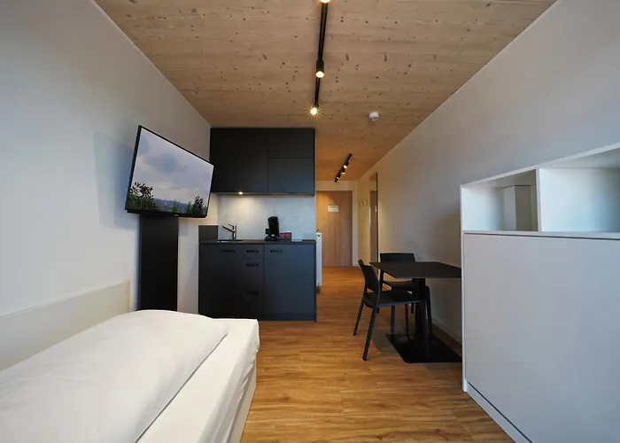 Timber One Boardinghouse Lägenhetshotell Dorfen