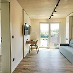 Timber One Boardinghouse דורפן