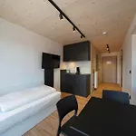 מלון דירות Timber One Boardinghouse 3*
