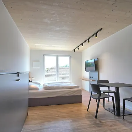 公寓式酒店 Timber One Boardinghouse 多尔芬