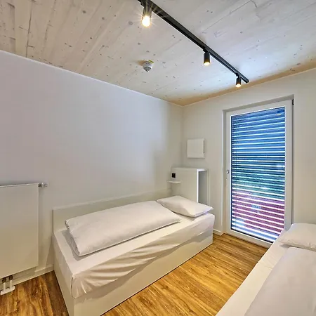 Timber One Boardinghouse 3*
