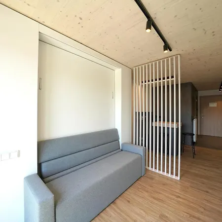 Timber One Boardinghouse Lägenhetshotell 3*