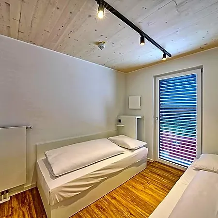 Timber One Boardinghouse 3*