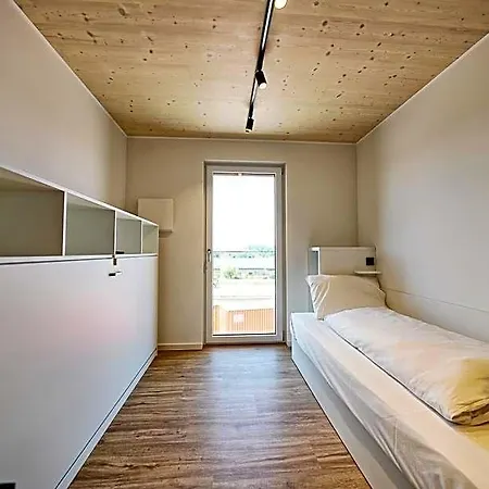 Timber One Boardinghouse Lägenhetshotell 3*
