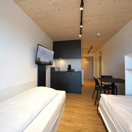 Timber One Boardinghouse 3*