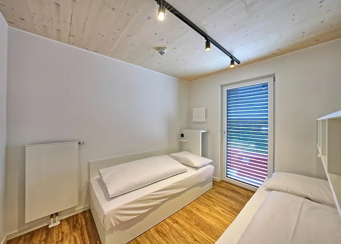 Timber One Boardinghouse 3*