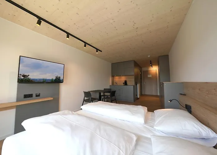 Timber One Boardinghouse 3*
